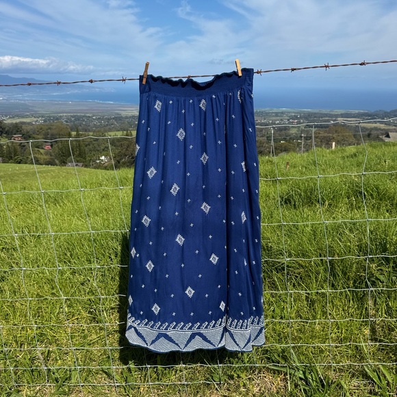 Anthropologie Floreat Baripada embroidered blue high-low maxi skirt large 16 - Picture 6 of 8